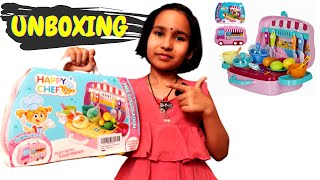 You are currently viewing Pretend Play Carry Along Kitchen Food Play Set | UNBOXING & FUN COOKING PLAY 🍔🍳